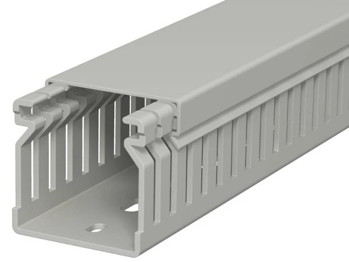 Koryto grzebieniowe VK 40x40 (szer. x wys.) 2mb 6155111/6178012