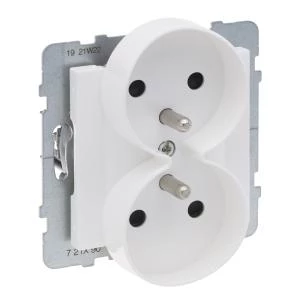 SUNO2 Gniazdo podwójne 2x2P+Z aluminium 16A 250V zaciski automatyczne z przesłoną 721190