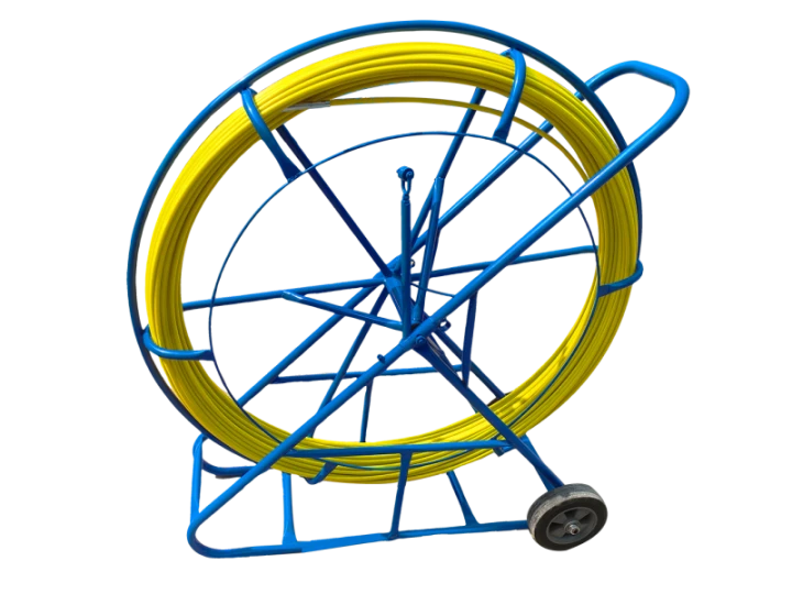 Pilot z włókna szklanego FRP do przeciągania kabli Ø13mm, 250m z kółkami Q-LANTEC - Q-LANTEC