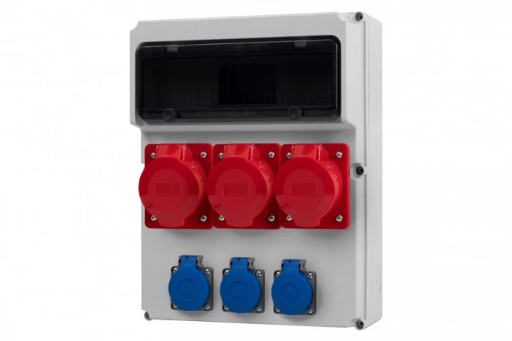 Rozdzielnica FEMO 13M - gniazda 2x16A 5p, 32A 5p, 3x230V /13 modułów/ IP44