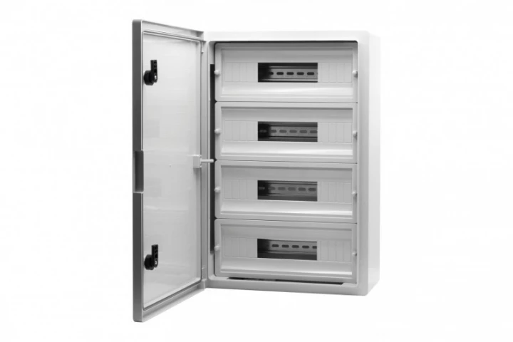 Szafa z tworzywa M 400x600x200 mm IP65 4 rzędy 64 moduły