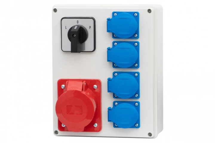 Rozdzielnica R-240 - gniazda 16A 5p, 4x230V, L/P(16A) IP44