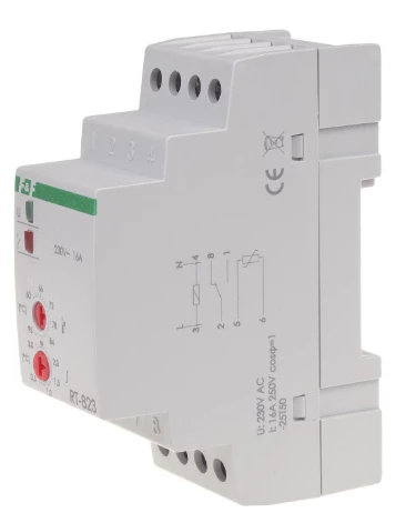Regulator temperatury RT-823