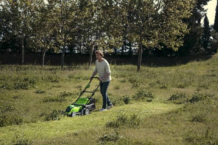 Kosiarka akumulatorowa 41cm Greenworks G40LM41 40V
