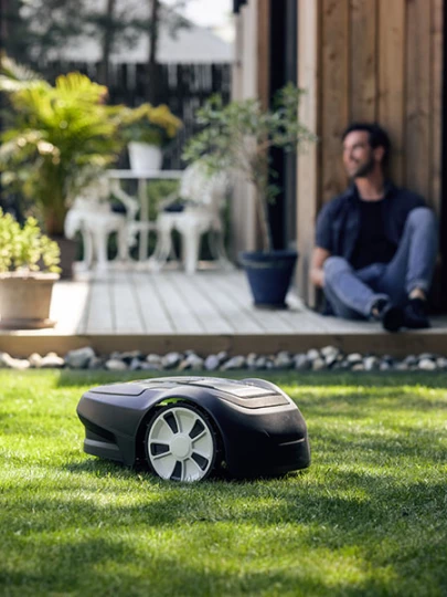 Robot koszący Greenworks OptiMow 7 Bluetooth 750m2