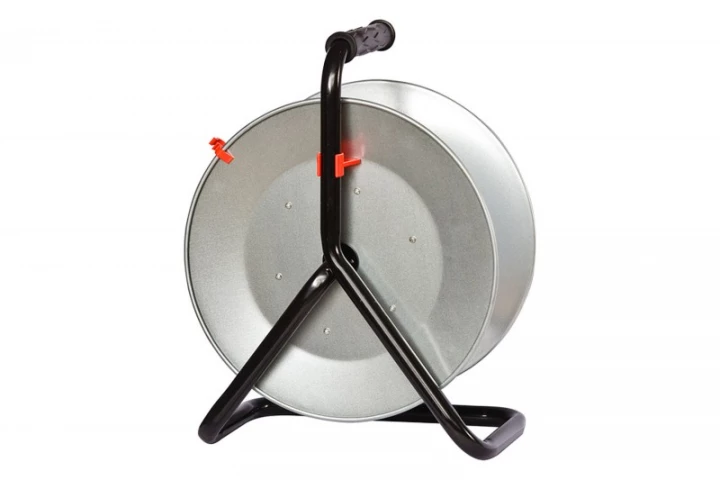 Rozgałęźnik na bębnie metalowym MINI-210 4x230V IP44 + termik
