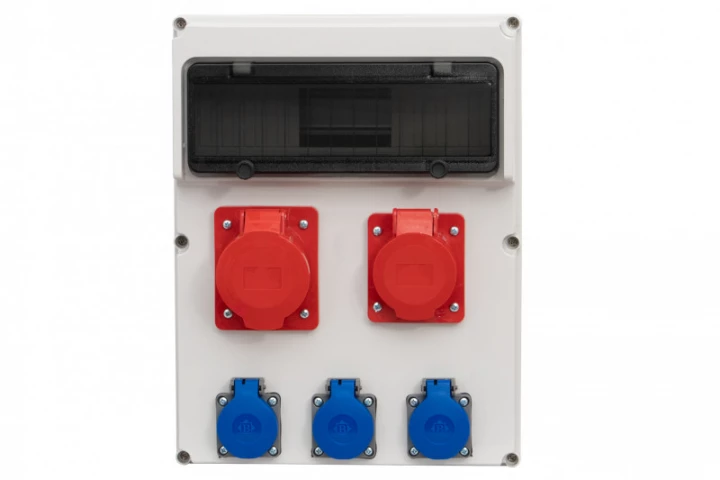 Rozdzielnica FEMO 13M - gniazda 2x16A 5p, 3x230V /13 modułów/ IP44