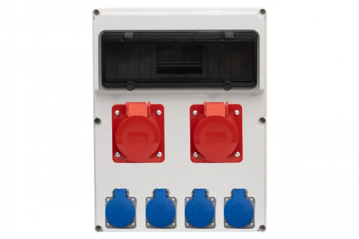 Rozdzielnica FEMO 13M - gniazda 2x16A 5p, 4x230V /13 modułów/ IP44