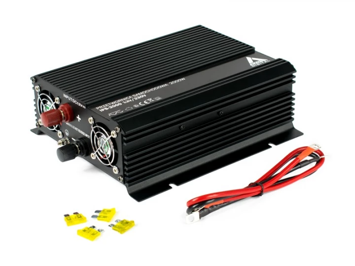 Samochodowa przetwornica napięcia 12 VDC / 230 VAC IPS-2000 2000W
