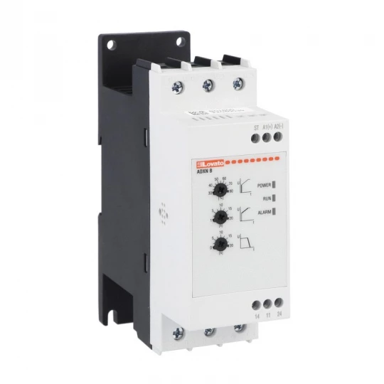 Softstart 2,2kW przy 400VAC, wbudowany przekaźnik bypass. Zasilanie pomocnicze 100...240VAC ADXNB006