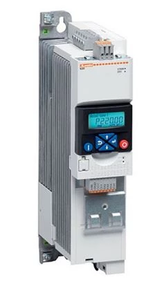 Falownik 3 fazowy 1,5kW Uwe=3x400-480V, Uwy=3x400-480V/3,9A filtr EMC VLB30015A480