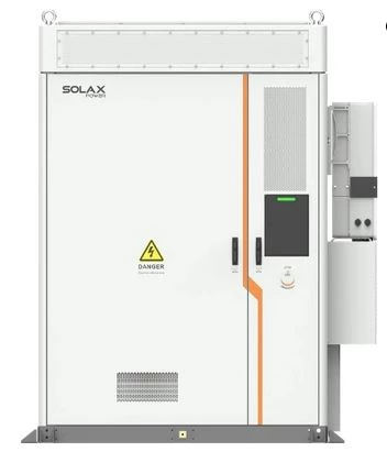 Kompletny magazyn AELIO-B200 szafa cabinetowe C&I ESS, pojemność 200kWh, technologia LFP SOLAX