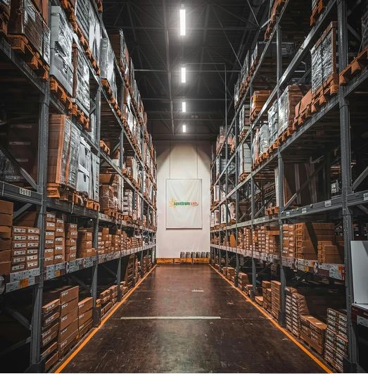Hermetyczna oprawa przemysłowa LED HALLS LINE 3 HIGH BAY 150W NW 230V 60x90° IP66 IK10 czarna ściemnianie 1-10V | 5 lat gwarancji SLI048011NW_PW