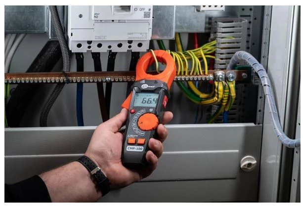 Cyfrowy miernik cęgowy prądu upływu AC TRMS 100A IP30 CMP-100 Sonel WMGBCMP100