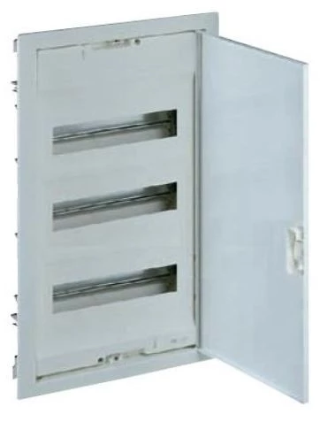RWN 3x12 Rozdzielnia podtynkowa 36-modułowa drzwi metalowe IP40 602433 LEGRAND