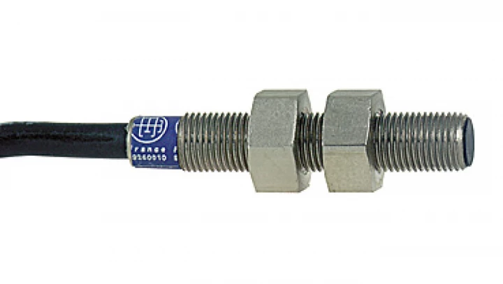 Czujnik indukcyjny 1mm 5-24V DC przewód 10m XS1N05PA310