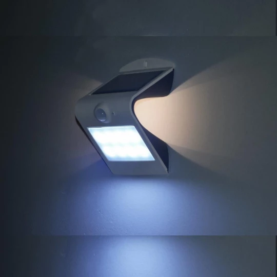 Lampa Solarna Ścienna LED z czujnikiem ruchu VT-767 1.5W 220lm Czarny IP65 8277