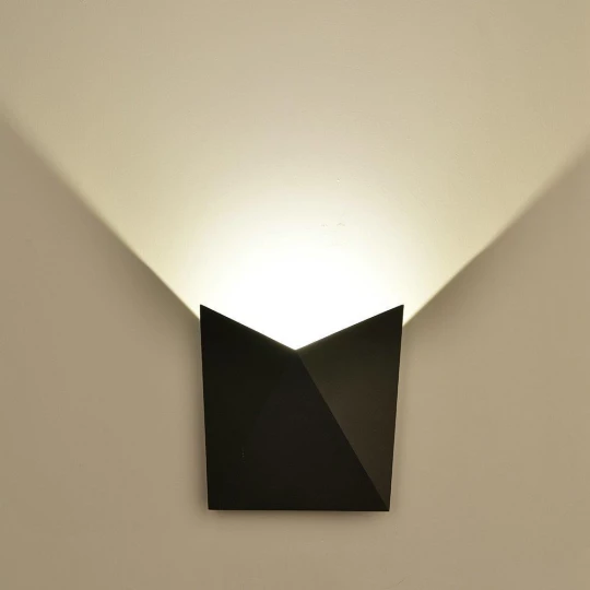 Oprawa ewelacyjna VT-825 5W LED WALL LIGHT COLORCODE:3000K -BLACK BODY 8282