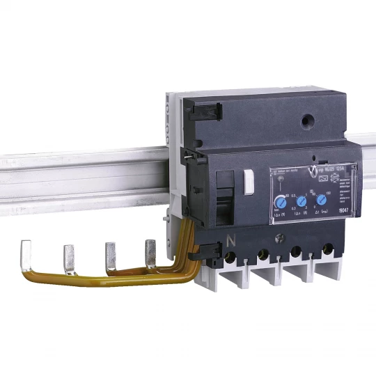 Blok różnicowoprądowy 0,3-3A 150ms 230-415V NG125 19049