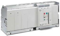 Rozłącznik mocy powietrzny 6300A 4P DMX3-I 6300 wysuwny 028978