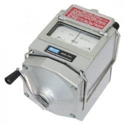 ZCB-2/2525T Induktorowy miernik rezyst. izolacji 250V  0~250MOhm