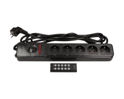 Przedłużacz zdalnie sterowany 5-gniazd z/u 3m /H05VV-F 3G1,5/ czarny OR-AE-13132