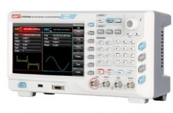 Generator funkcyjny arbitralny 2 kanałowy 120MHz 500MS/s Wyświetlacz 8” TFT LCD UTG4122A 22373
