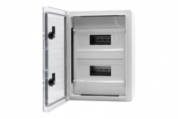 Szafa z tworzywa MP 250x350x150 mm IP65 drzwi przeźroczyste 2 rzędy 18 modułów
