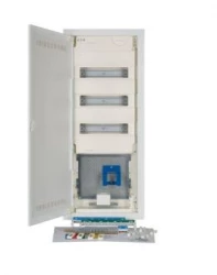 Rozdzielnica multimedialna podtynk. G-K IP30 3x42 płaska, drzwi wifi KLV-60HWS-W-HY36-F 302460