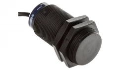 Czujnik indukcyjny M30 15mm 12-24V AC/DC PNP/NPN 1Z/1R kabel 2m XS4P30KP340