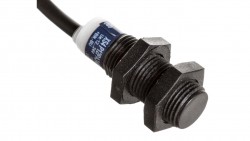 Czujnik indukcyjny M12 4mm zakryty 12-24V DC PNP 1Z kabel 2m XS4P12PA340
