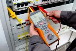 MRP-201Miernik zabezpieczeń różnicowoprądowych Sonel WMPLMRP201