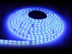 TAŚMA LED BARWA SWIATŁA NIEBIESKA 300LED (ROLKA=5M)