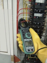 KEW2046R Miernik cęgowy 600A AC/DC TRMS